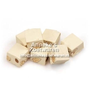 Lonka, Nougat Amandel, 100 gr.