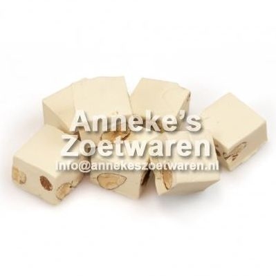 Lonka, Nougat Amandel, 100 gr.